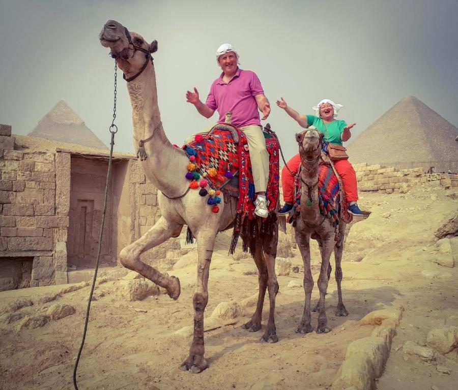 Khufu Pyramids Hotel Kafrat al Jabal Exterior photo